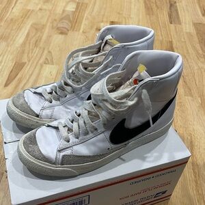 Woman’s Nike Shoes